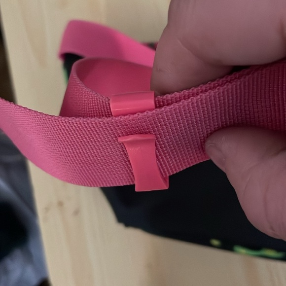 Herschel supply co. X Santa Cruz slime balls green, pink belt bag, fanny pack - Picture 15 of 16